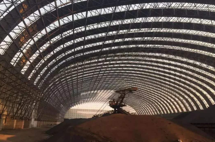 鹿泉概述原料场封闭技术的特点和类型